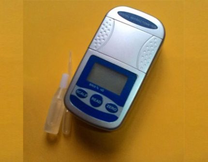 رفراکتومتر دیجیتال پرتابل