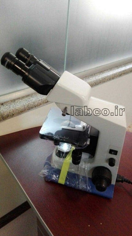 میکروسکوپ بیولوژی nm180